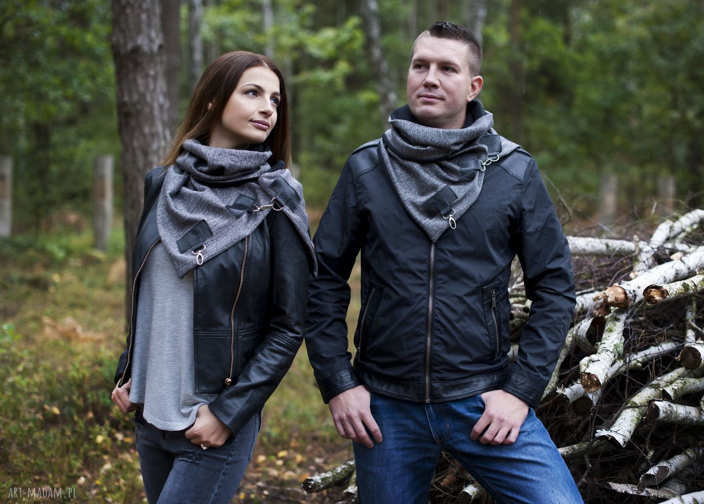 Szal komin ze skórą unisex, czarna jodełka połysk hand made