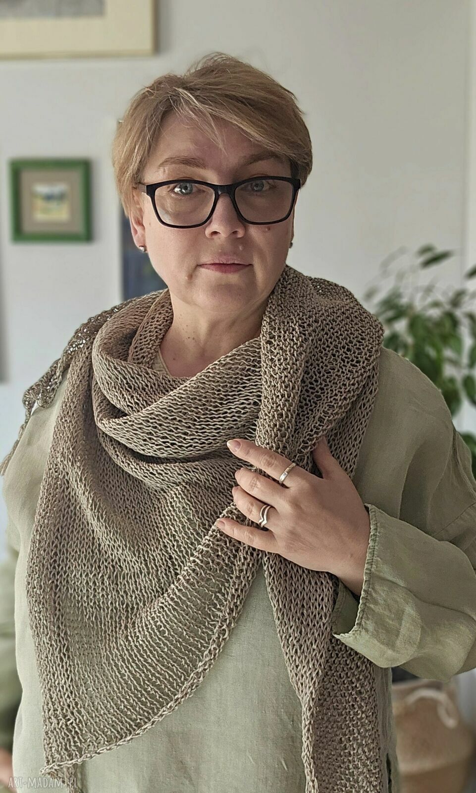 art-Madam.pl Lniana chusta na prezent - ręcznie dziergana na drutach