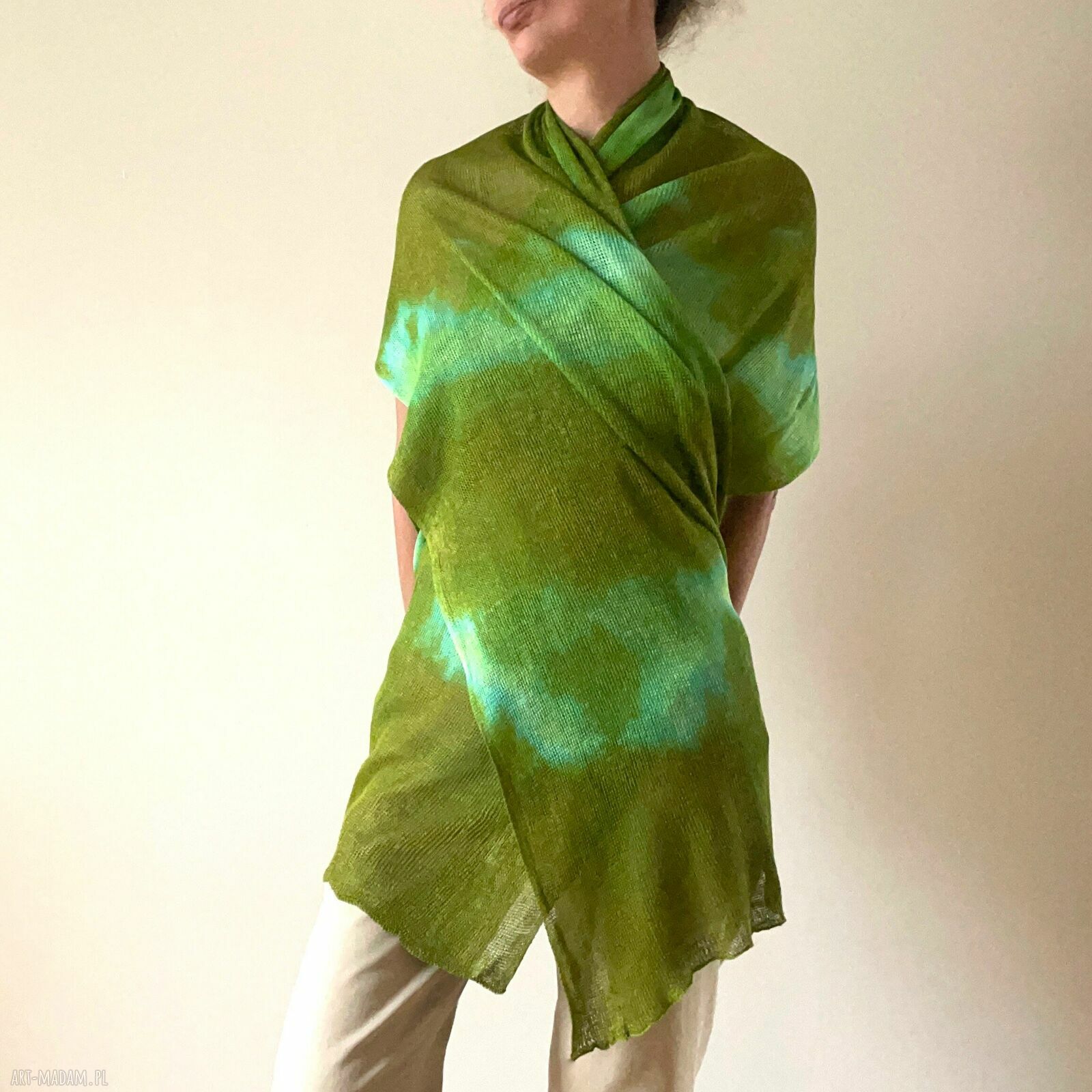 Szal lniany w zieleniach ręcznie barwiony 100% lnu (unisex), fair trade, unikatowy