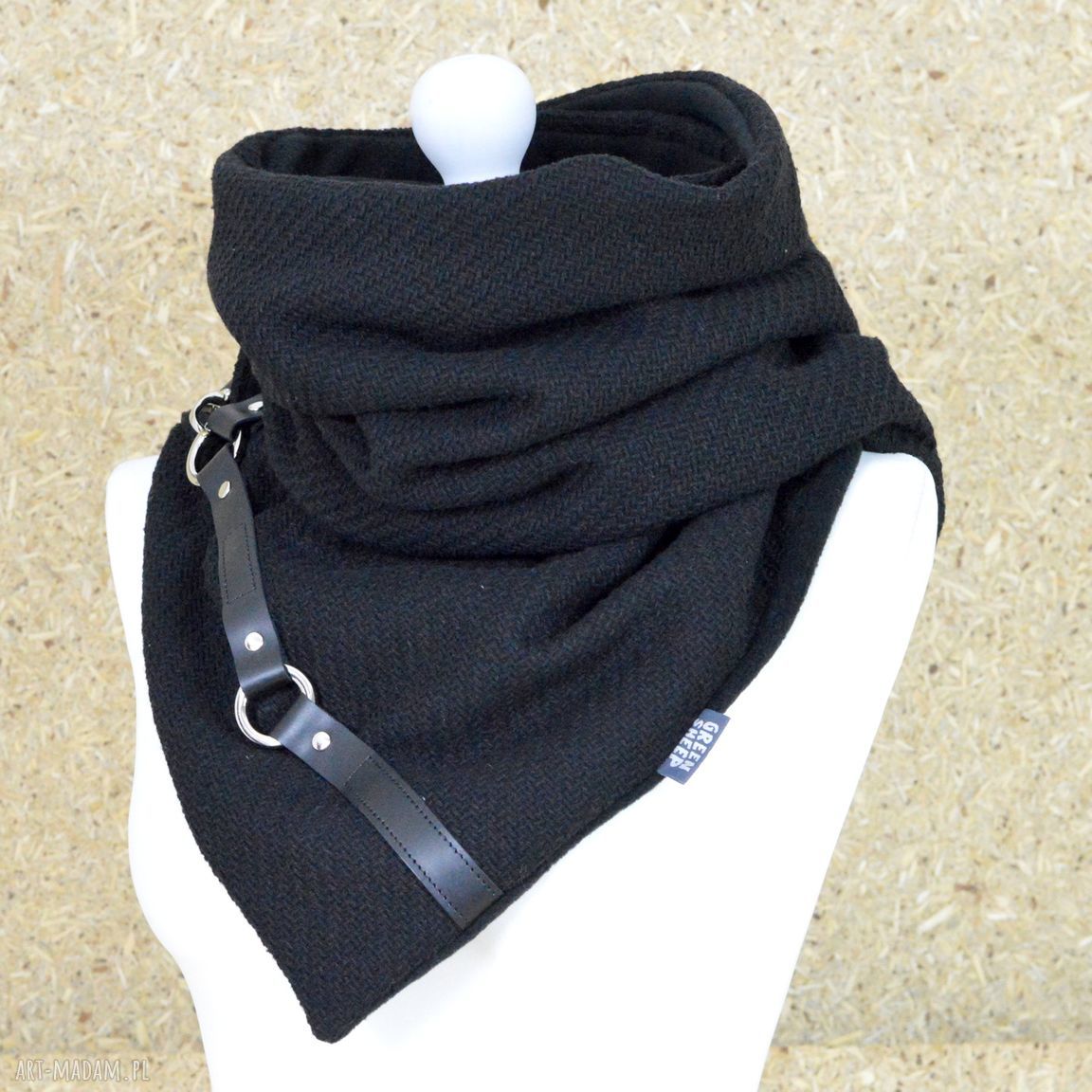 Szal wełniany ze skórą czarny rockowy szal, komin czarny, komin wełniany HandMade