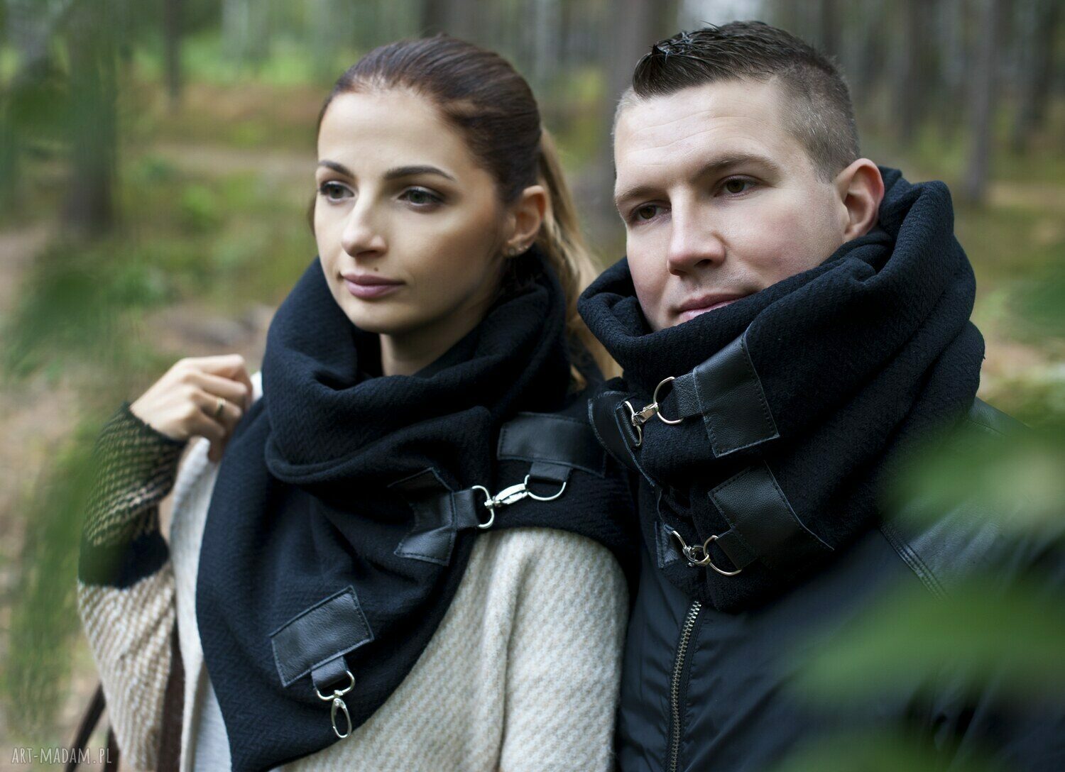 Szal wełniany ze skórą komin, unisex, wełna, czarny, zyg zag Handmade