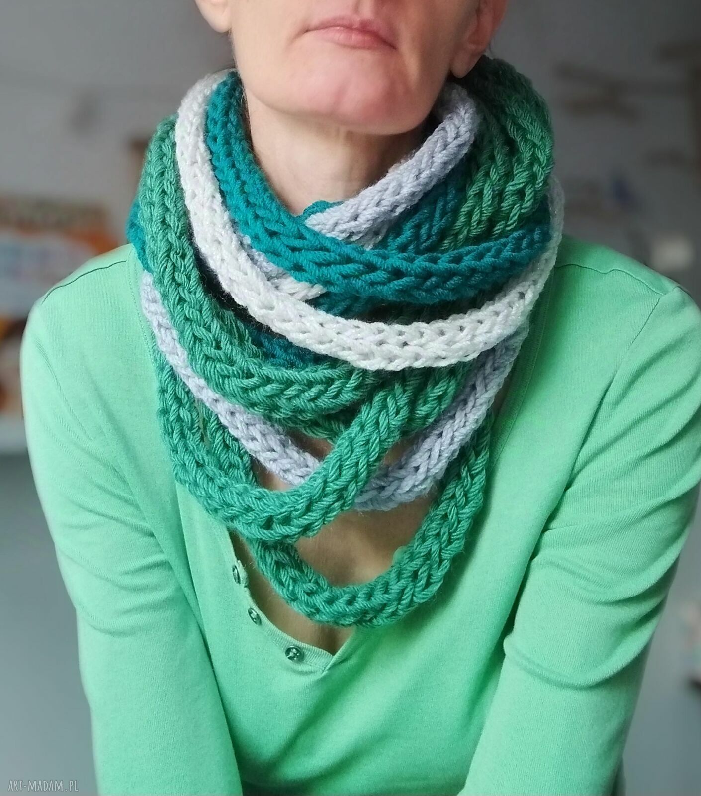 Zielony szal zamotka - miękki szalik komin handmade