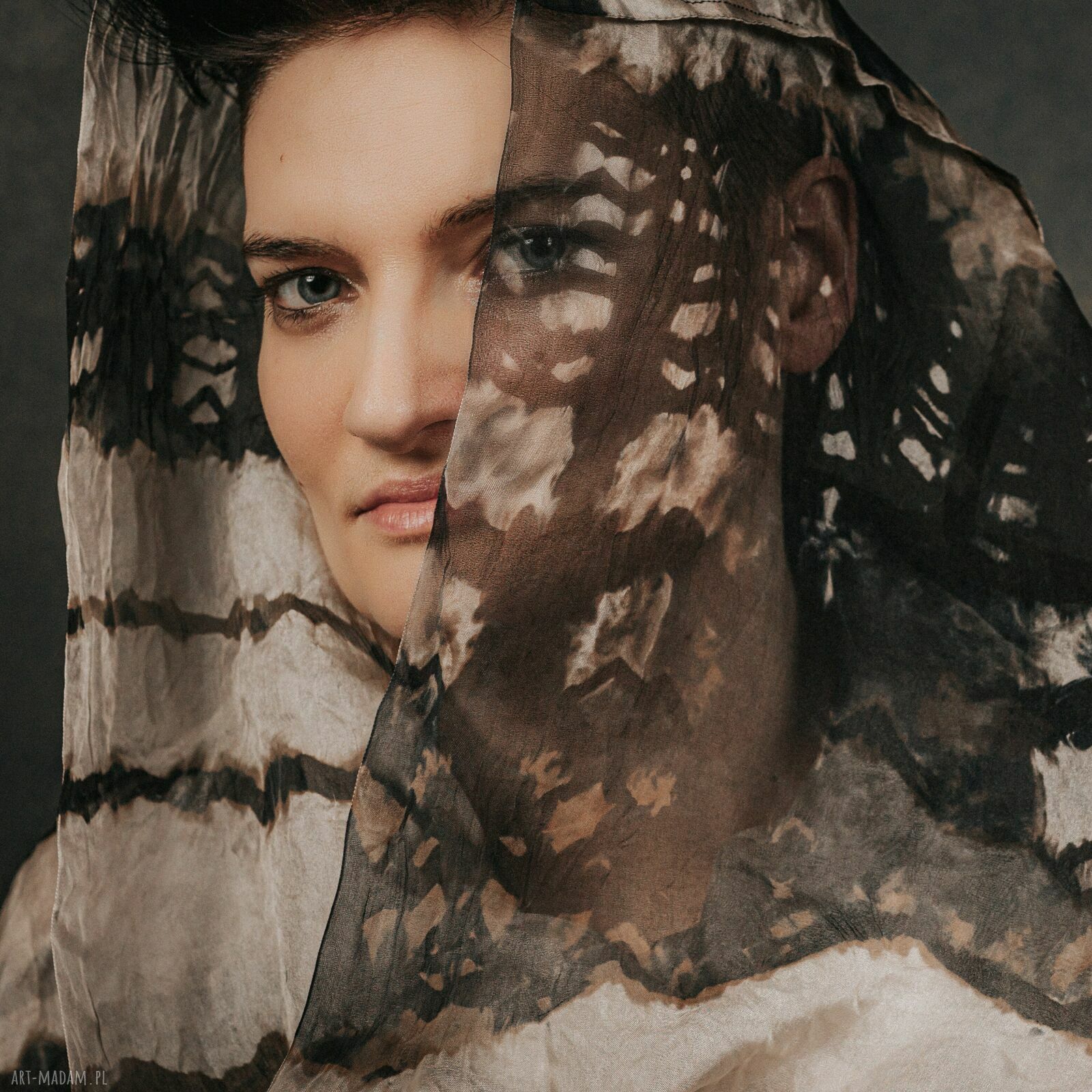 Szalo-komin jedwabny IMPRINT - unikat slowfashion w technice shibori