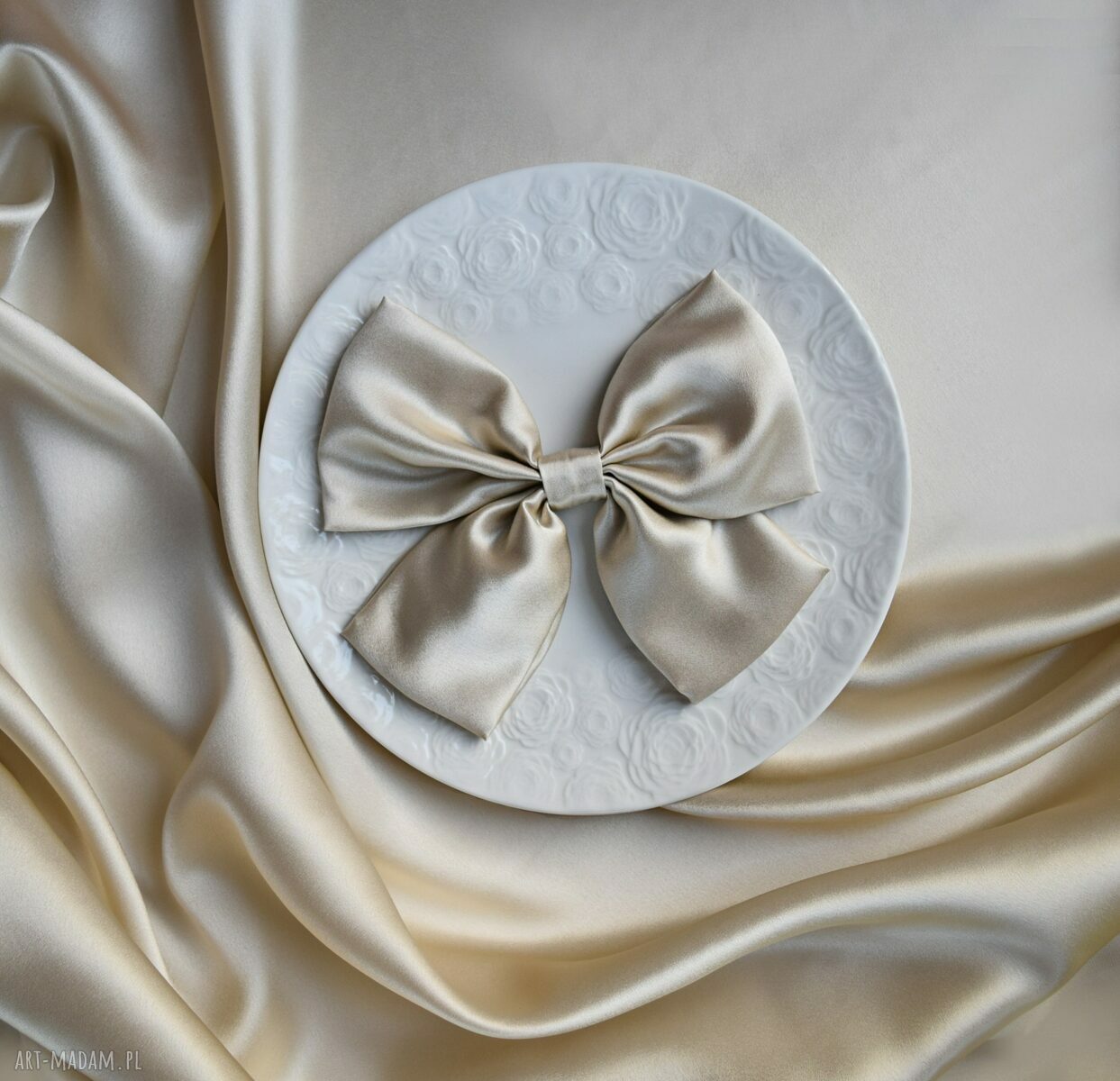 Szampańsko mi! Zestaw scrunchie z kokardą i spinką - jedwabny dodatek do włosów