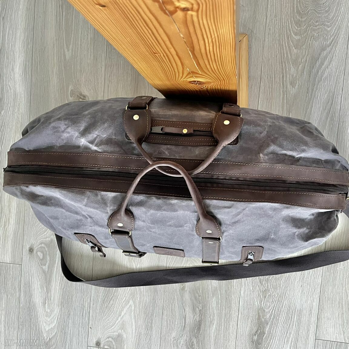 Duża szaro-brązowa torba podróżna Vintage - skóra i bawełna woskowana.