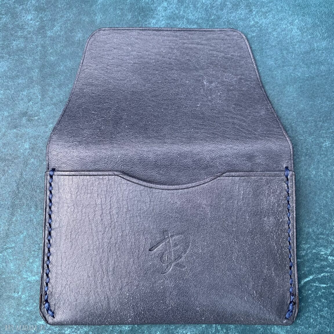 portfele: Szary minimalistyczny portfel na karty ze skóry ręcznie uszyty. Handmade