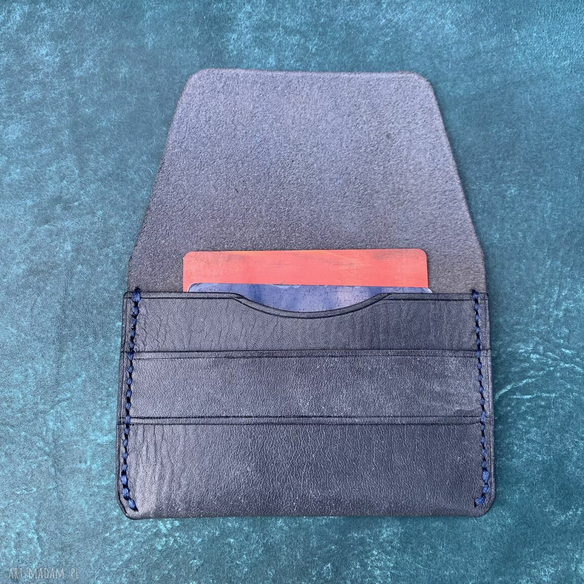 portfele: Szary minimalistyczny portfel na karty ze skóry ręcznie uszyty. Handmade