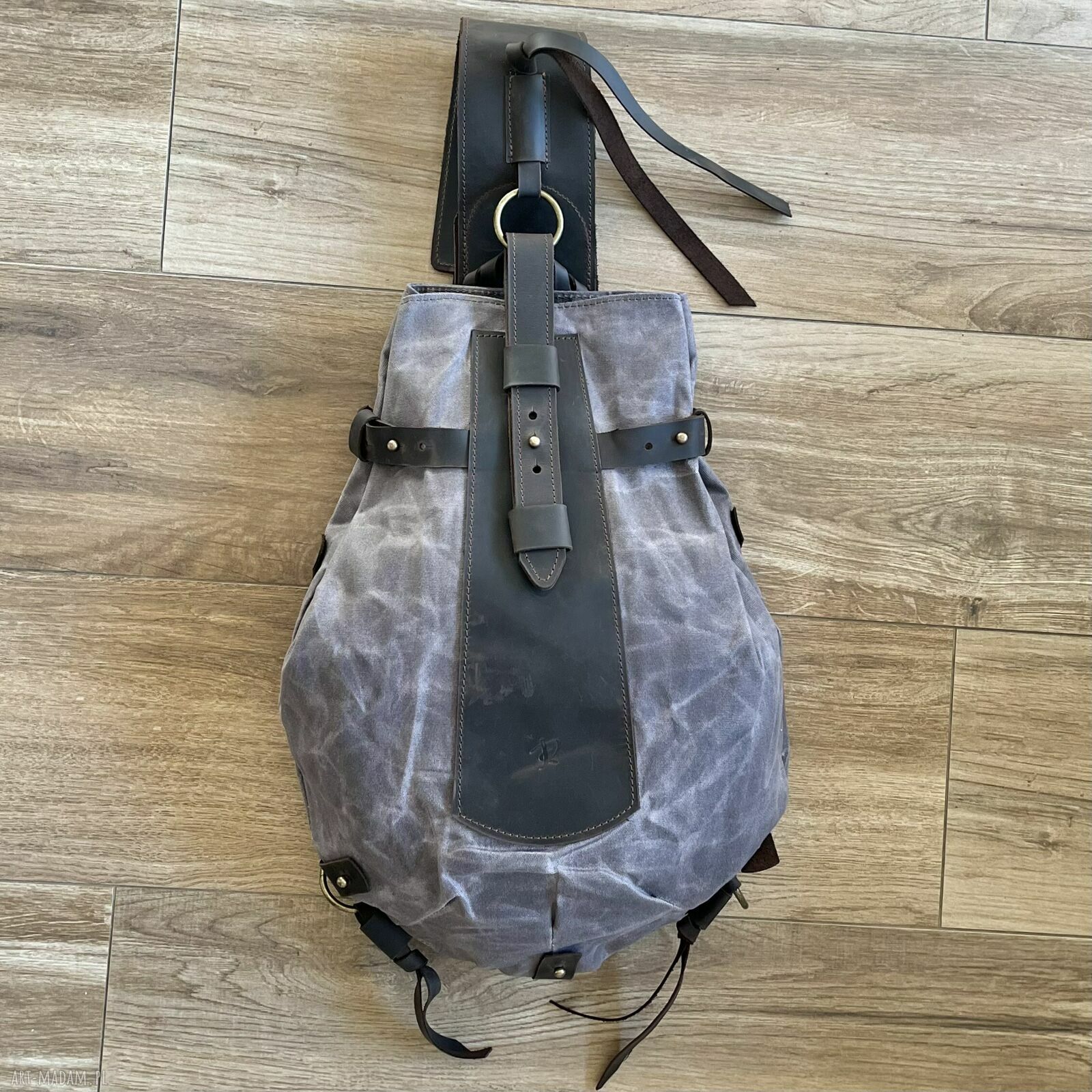 Szary plecak „bukłak” skóry bawełny woskowanej vintage popielaty