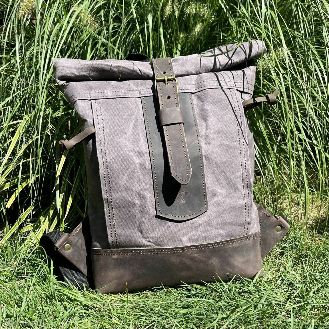 Szary plecak rolowany bawełny woskowanej skóry vintage popielaty