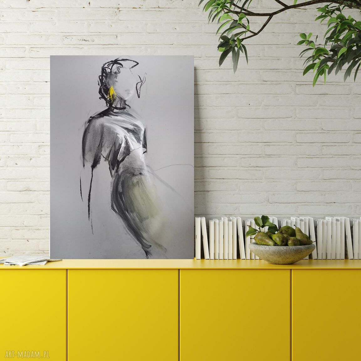 Szkic kobiety 50x70 - obraz czarno-biały w technice mieszanej