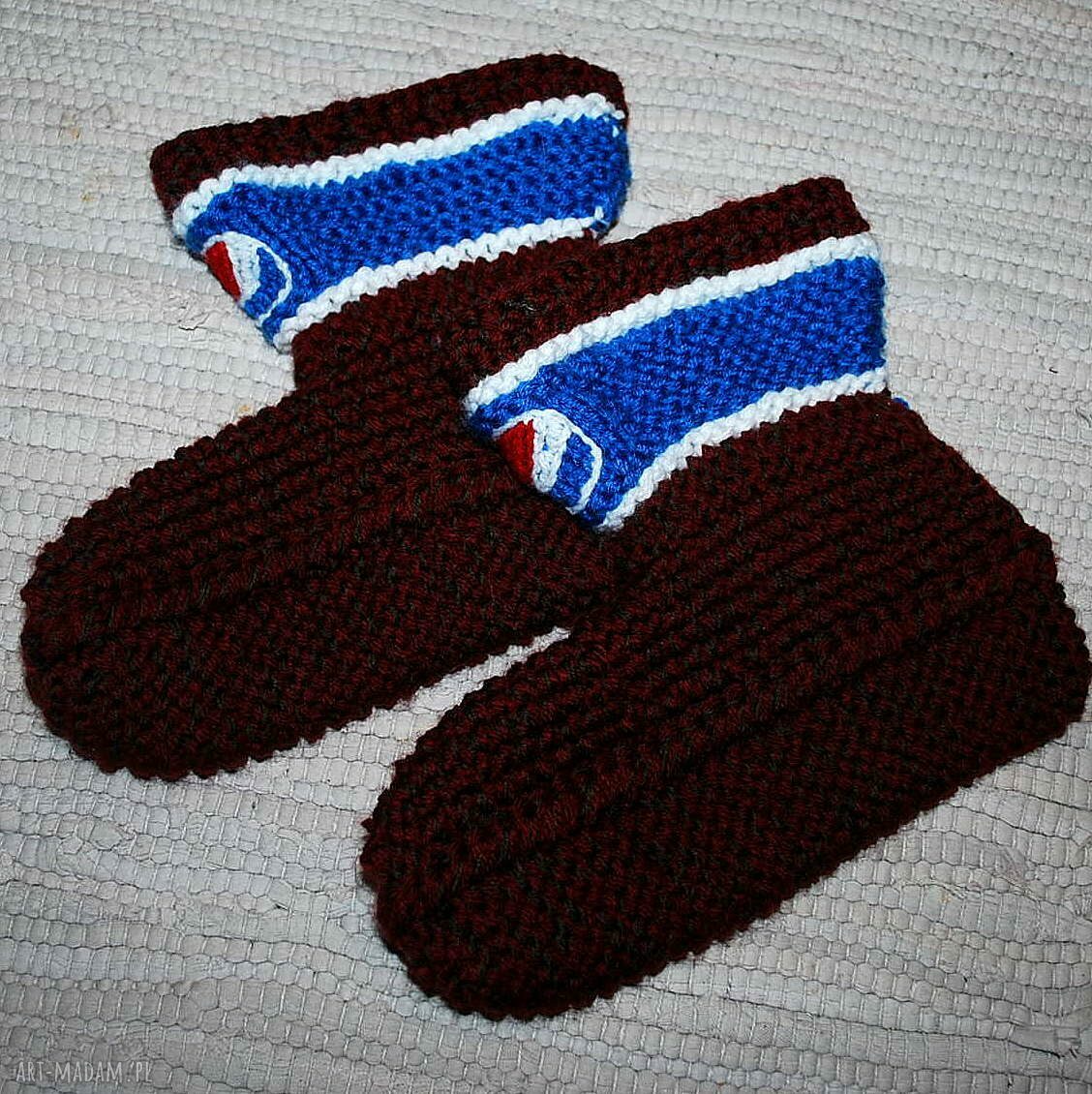 Ciepłe kapcie paputy na drutach w stylu Pepsi (rozmiar 41-46)