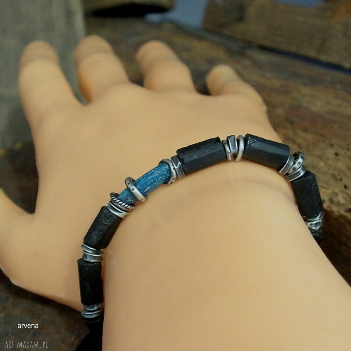 Srebro oksydowane i szkło - modna bransoletka handmade