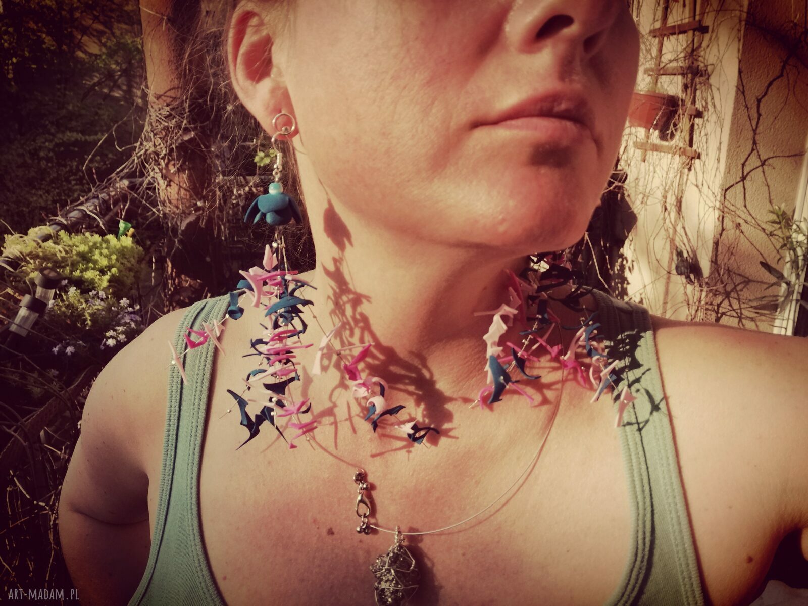 Kolczyki Szlanstwo Kwiatowe Boho Etno - lekkie, bujne i kolorowe Frida