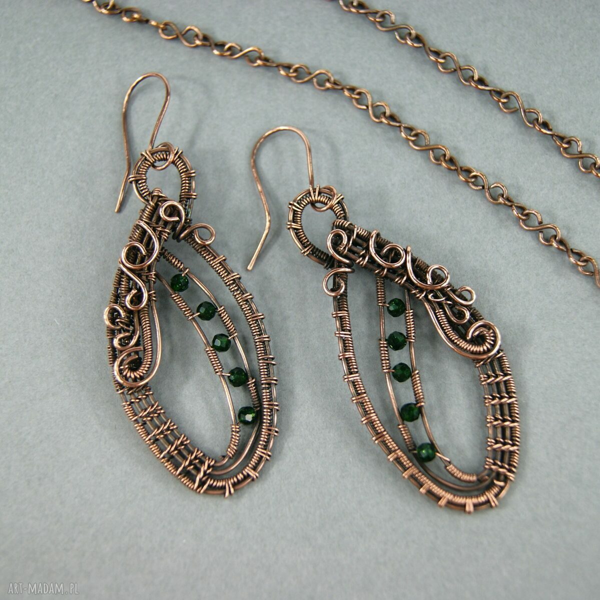 Kolczyki Szmaragd Nilu - miedziane kolczyki wire wrapping dla niej