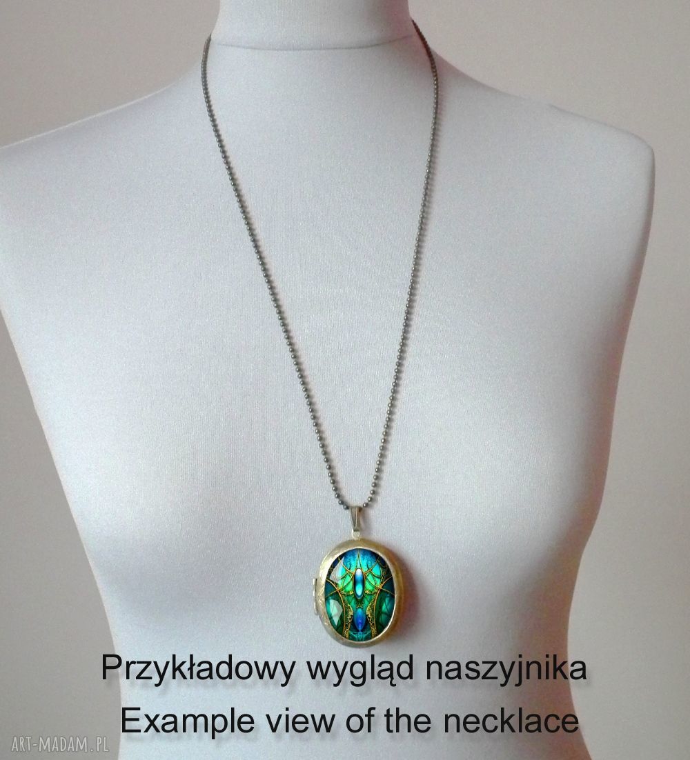 Szmaragdowa komnata - otwierany medalion sekretnik na zdjęcie