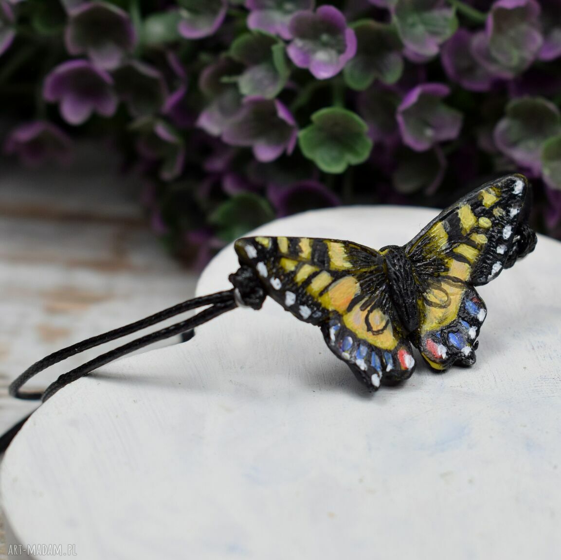 bransoletki: Sznurkowa bransoletka z motylkiem Handmade