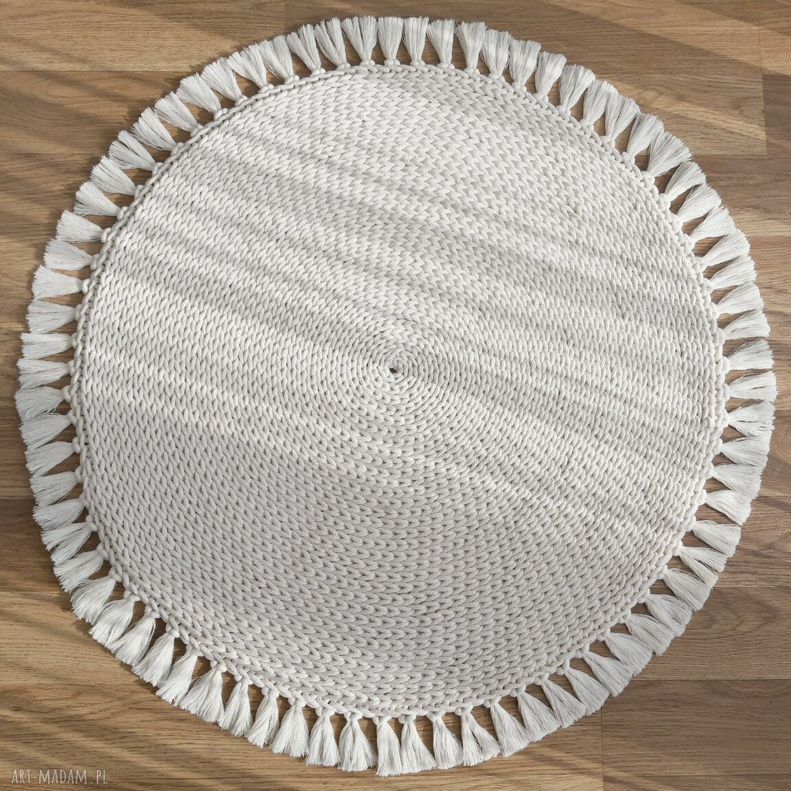 Sznurkowy dywan 100 cm w kolorze kremowym