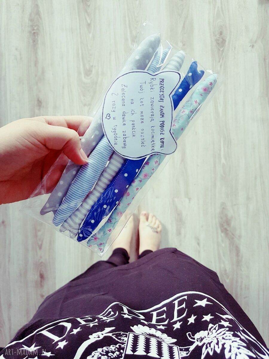szprotki z kocimiętką zabawka kota hand made