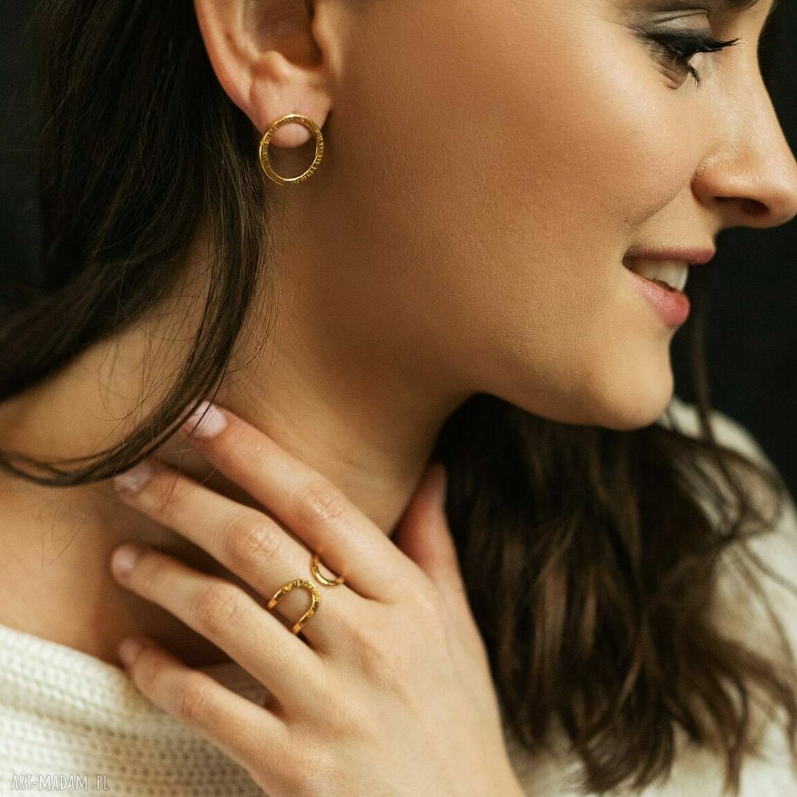 Kolczyki sztyfty minimalistyczne koła złocone - 15 mm