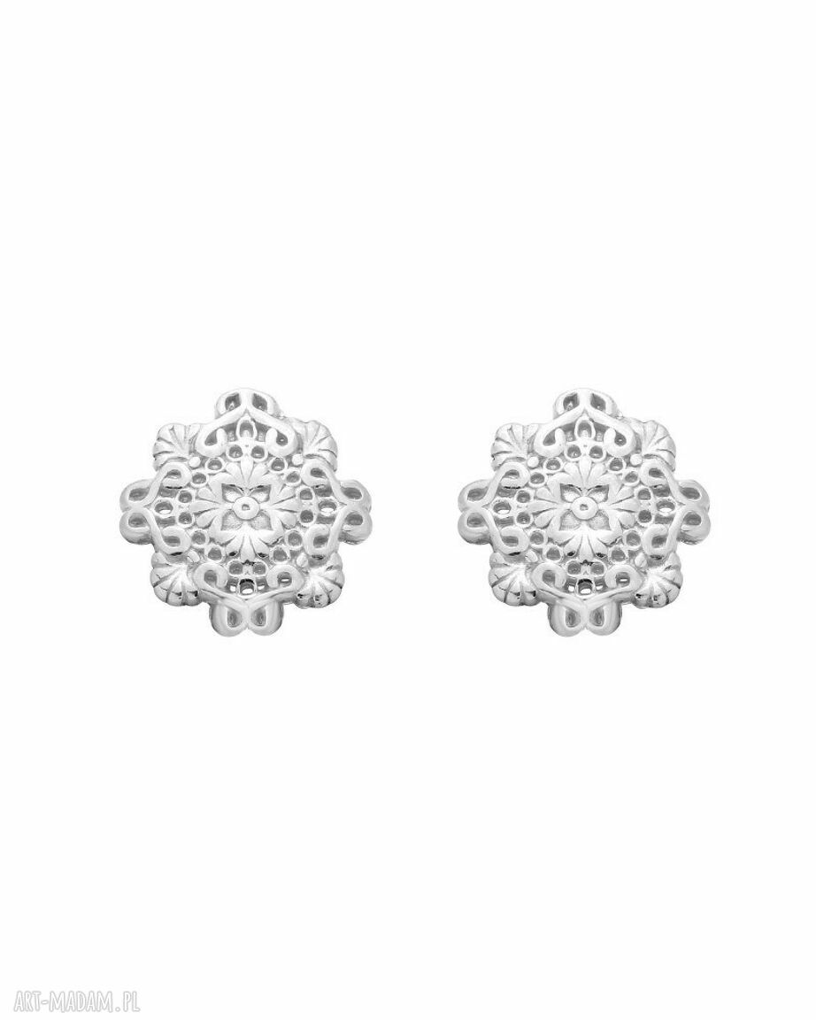 Srebrne kolczyki rozetki małe delikatne eleganckie sztyfty 925