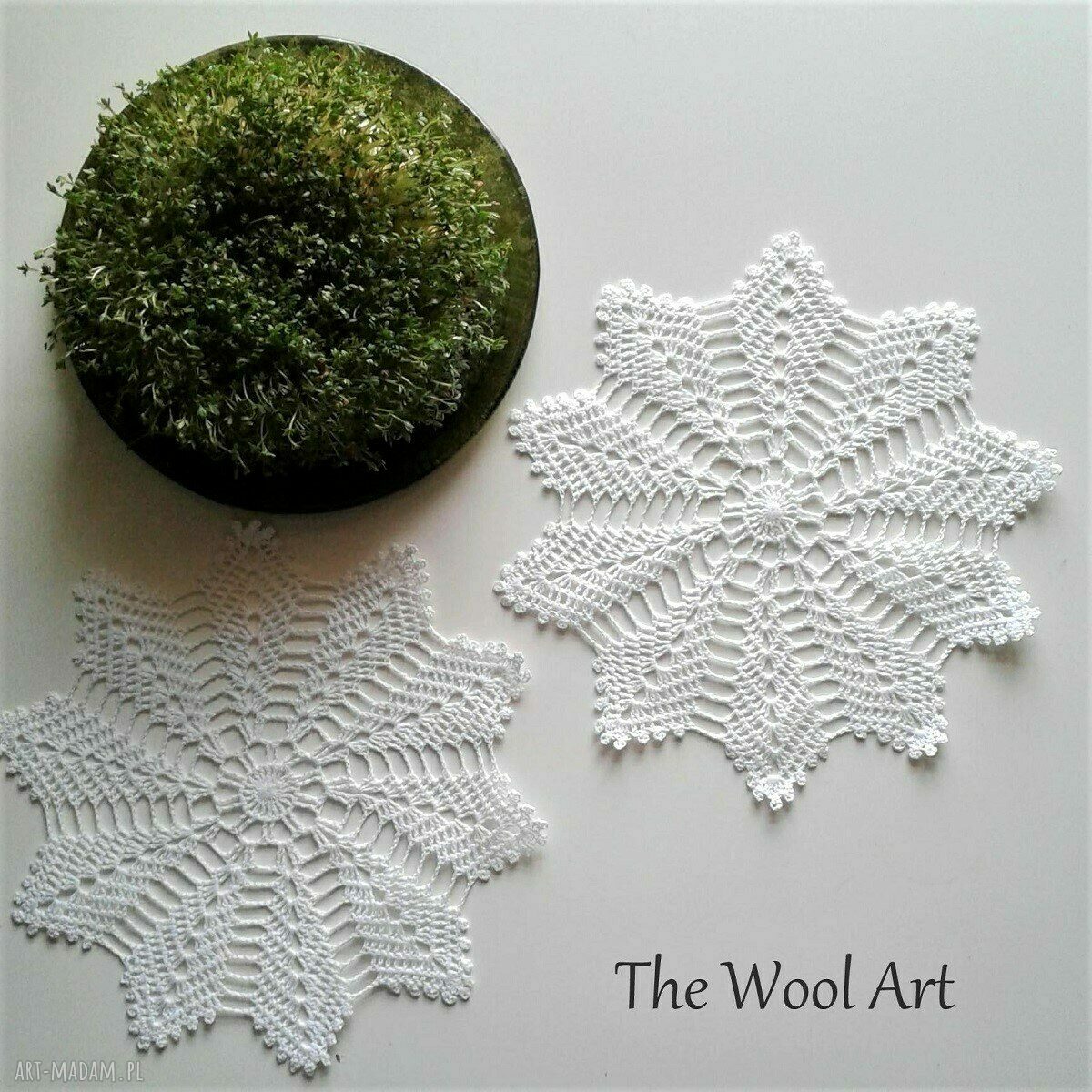 pomysł na upominki na święta: biała serwetka Ręcznie zrobione