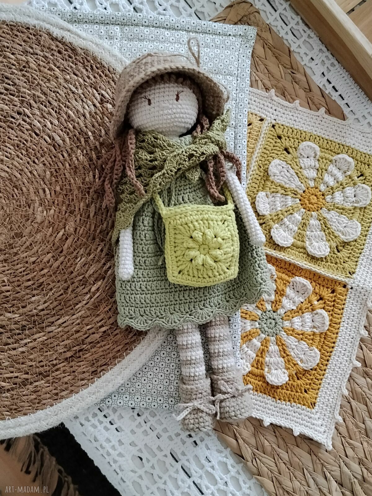 Szydełkowa lalka zielona dla dziewczynki (ok. 30 cm) - handmade