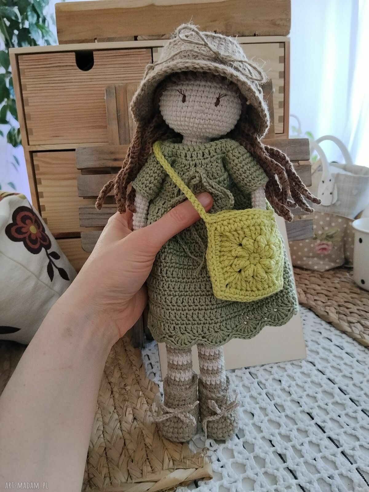 Szydełkowa lalka zielona dla dziewczynki (ok. 30 cm) - handmade