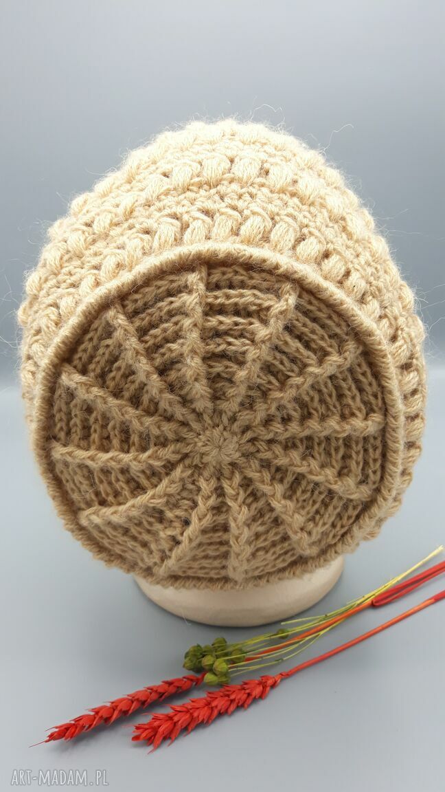 Czapka szydełkowa „Cappuccino” - beanie kubanka na głowę