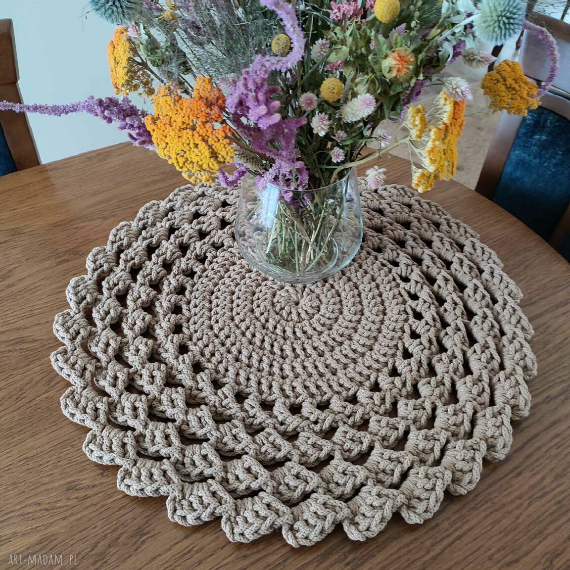 Podkładka szydełkowa ze sznurka 60 cm w stylu boho