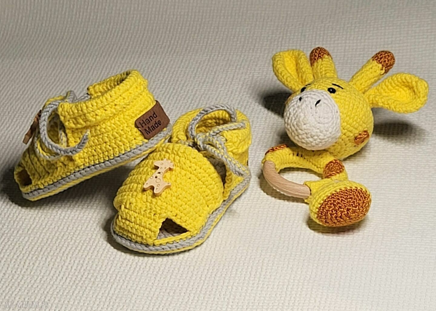 Szydełkowe, dzianinowe buciki dla dziecka poniżej 1 roku - Hug Me Collection