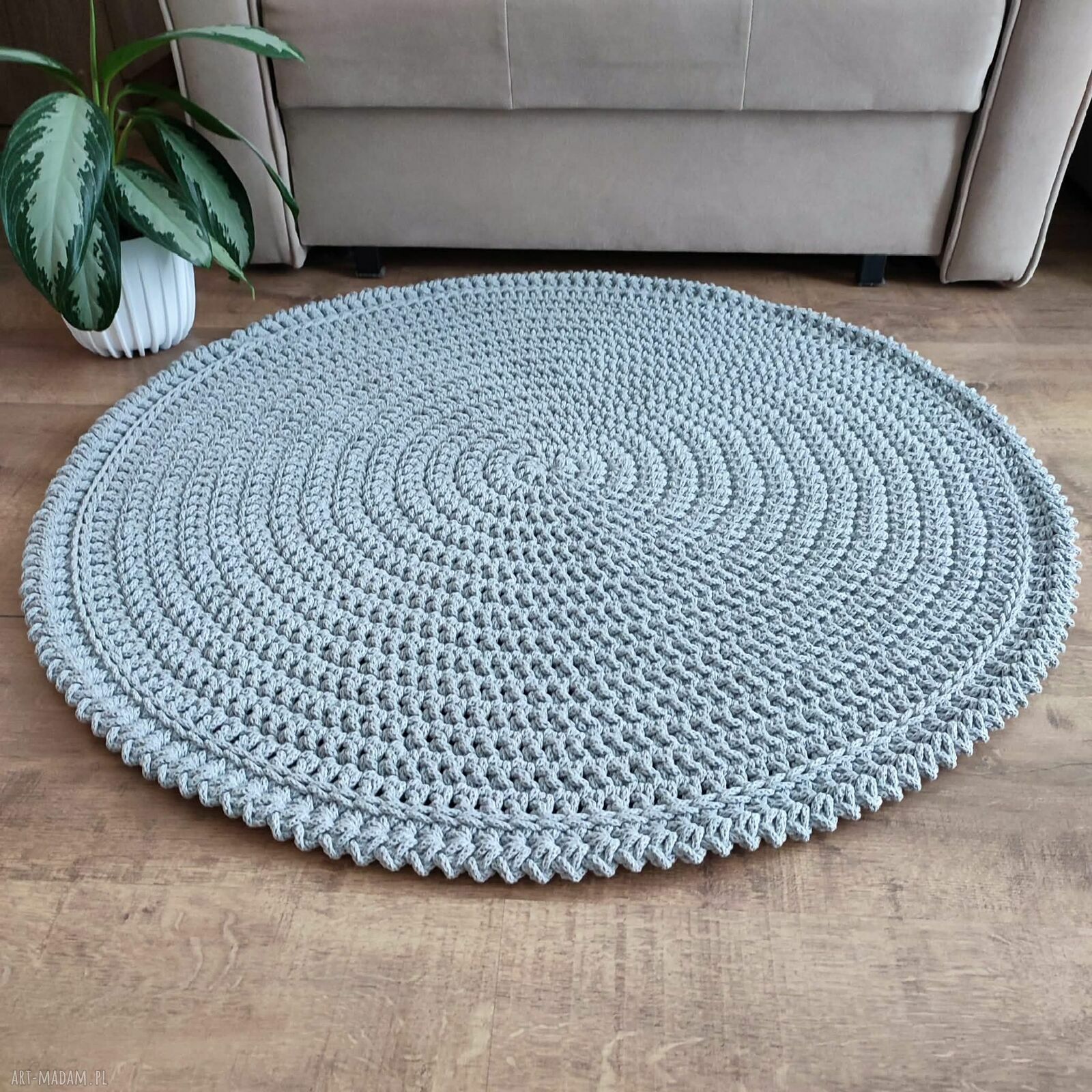 Okrągły dywan szydełkowy ze sznurka bawełnianego 90 cm