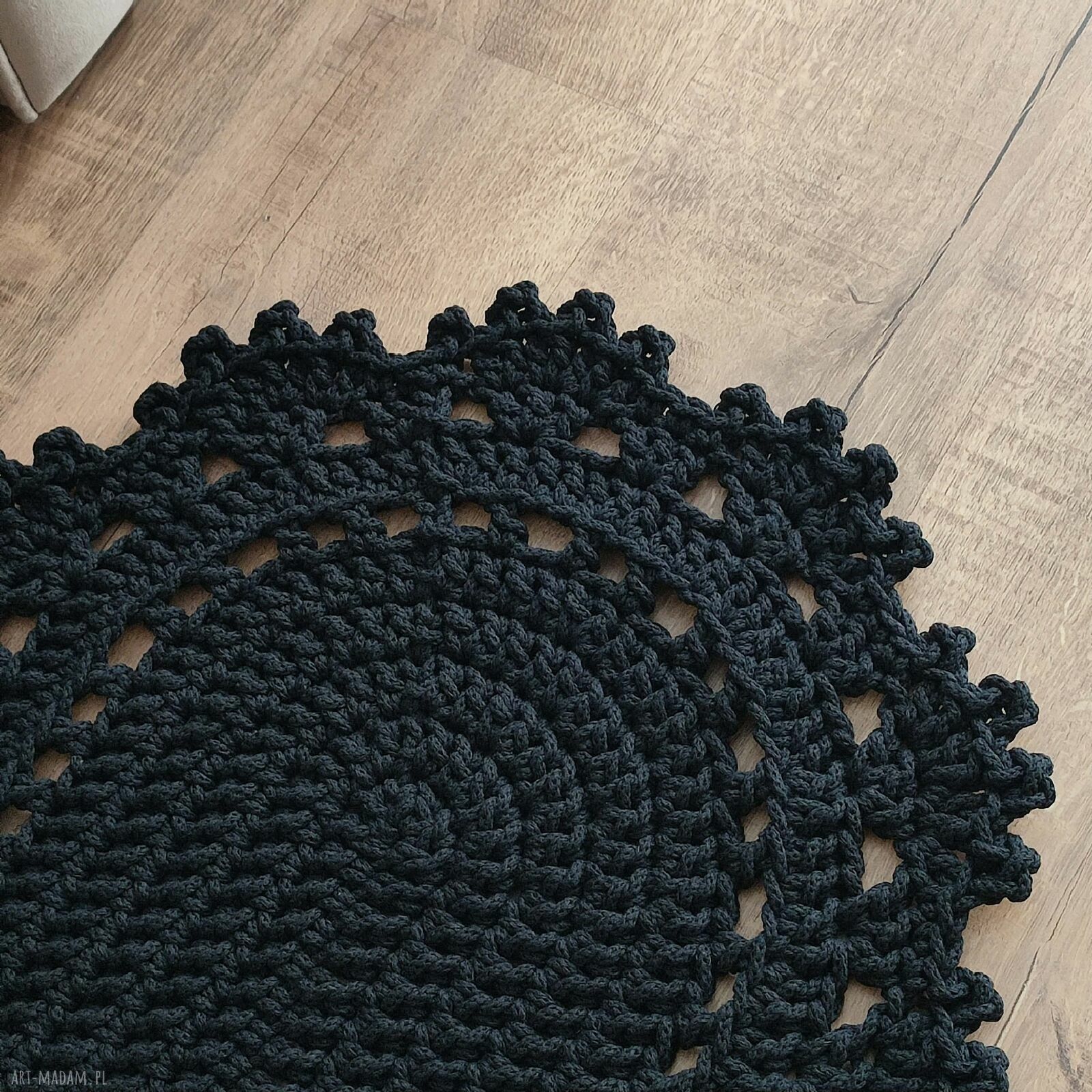 Dywan szydełkowy owalny 50x80 cm ze sznurka bawełnianego (handmade)