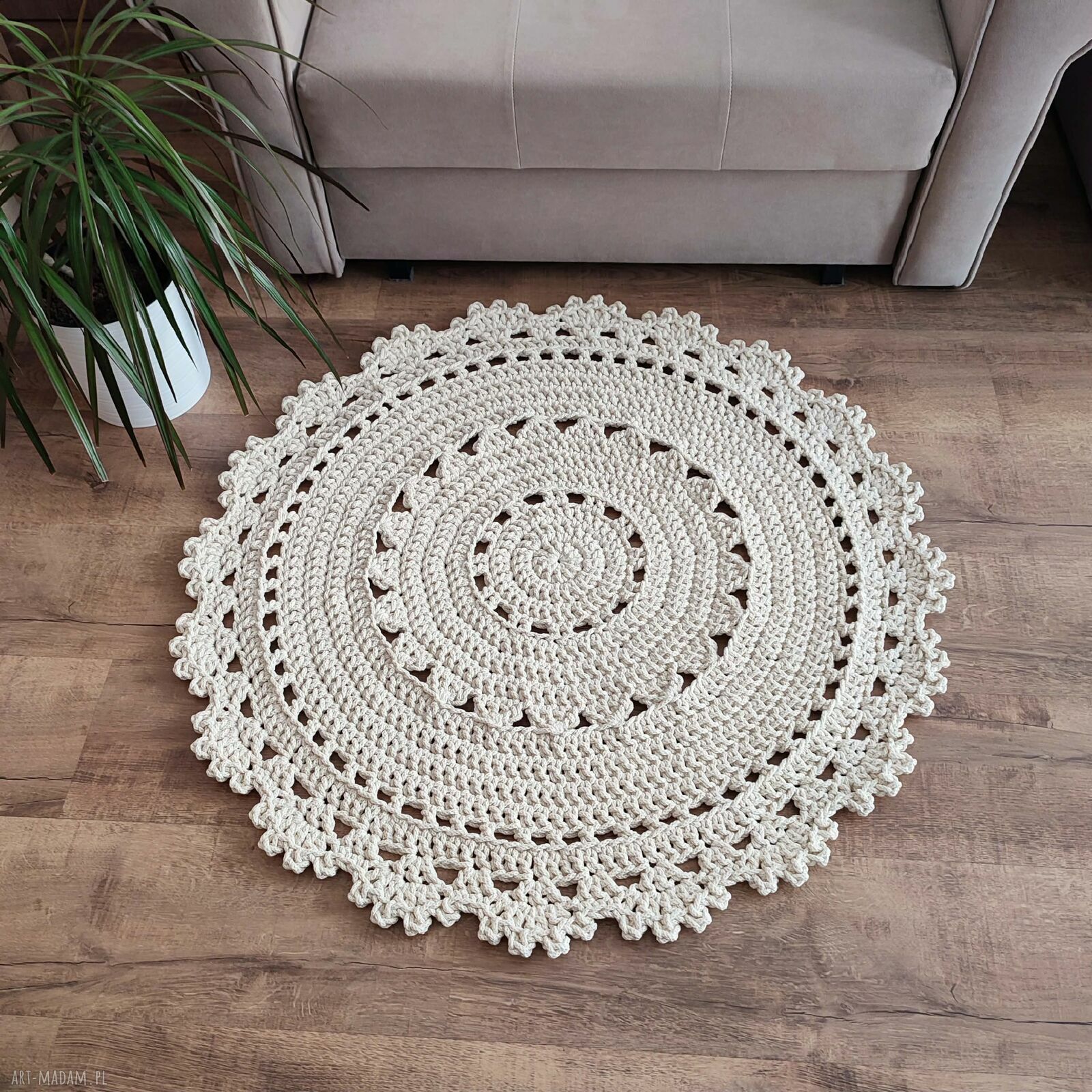 Dywan szydełkowy okrągły ze sznurka bawełnianego - 90 cm