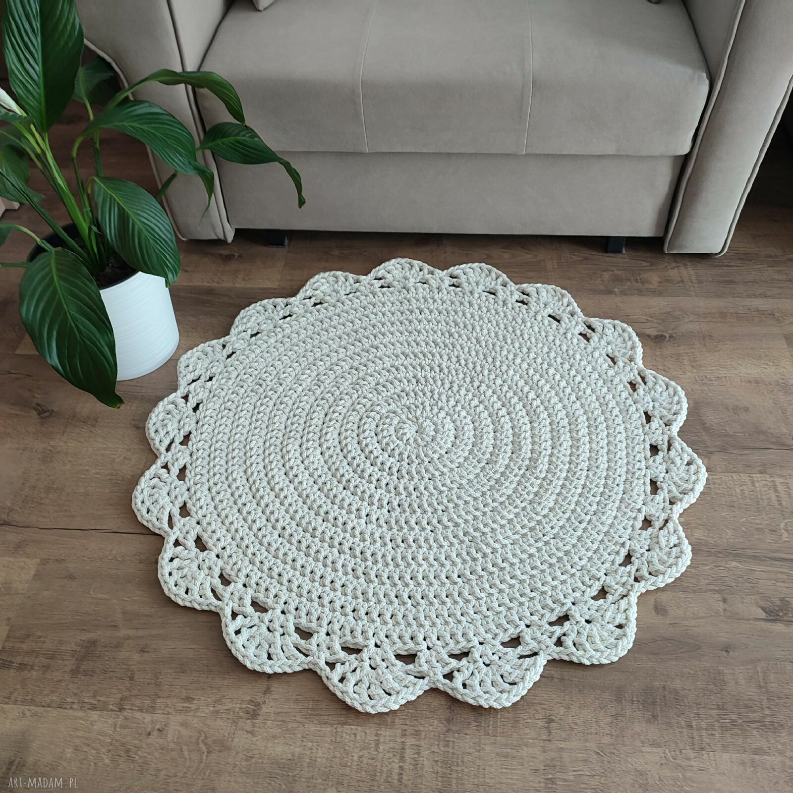 Dywan szydełkowy okrągły 85 cm ze sznurka bawełnianego