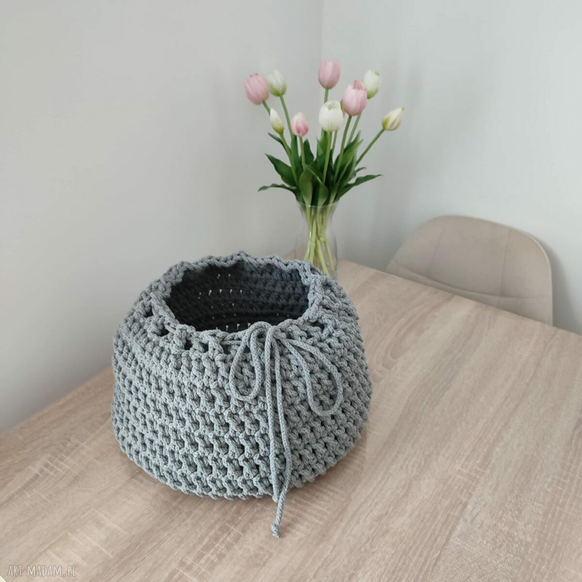 Ręcznie szydełkowany kosz z bawełnianego sznurka 30x20 cm - do łazienki i na co dzień