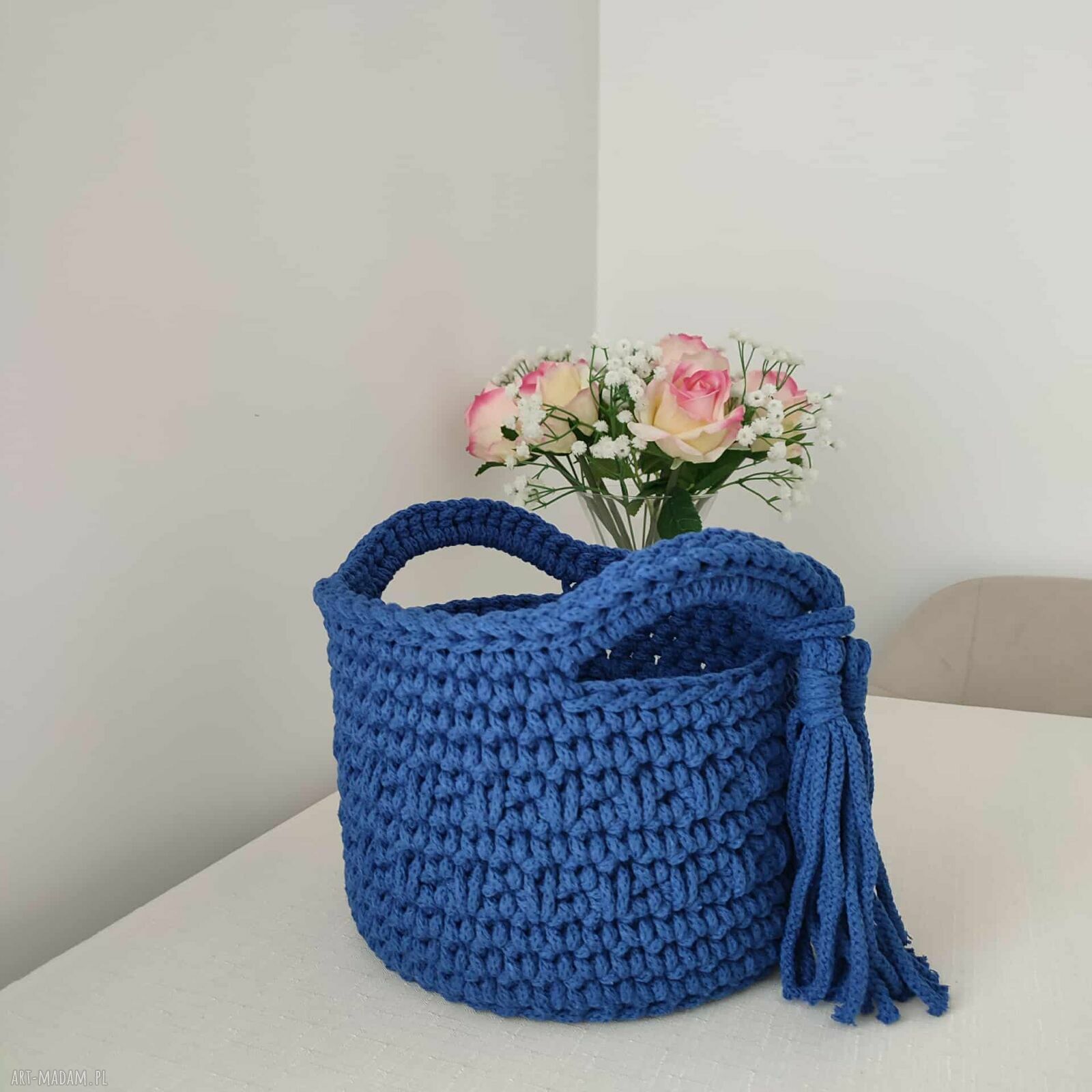 Koszyk szydełkowy ze sznurka bawełnianego 20x15 cm do domu - ręcznie robiony organizer