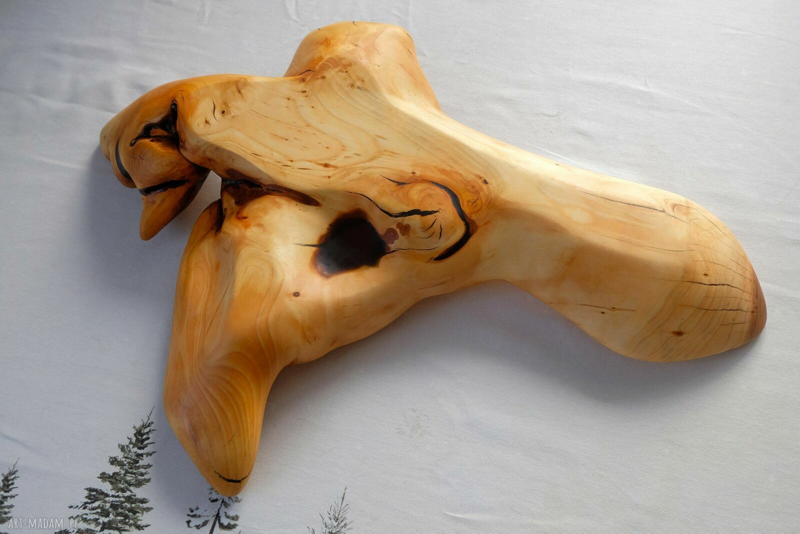 Ręcznie rzeźbiona taca misa z korzenia orzecha włoskiego 53x38 cm dekoracja na stół
