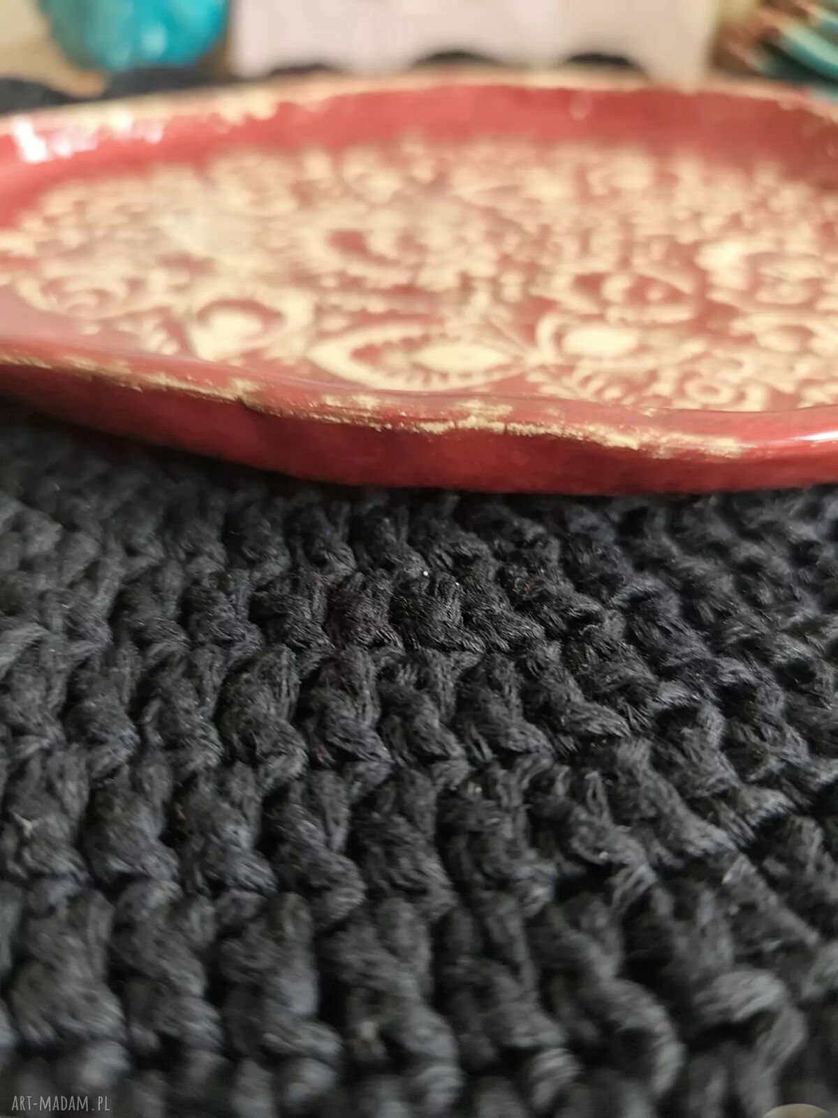 Talerz ceramiczny we wzory