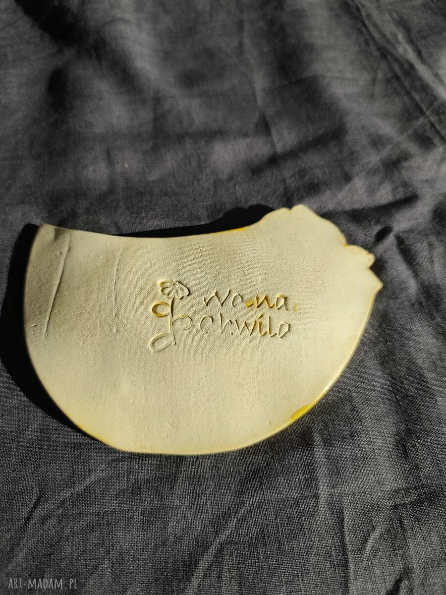 Talerz ceramiczny Kurka Wielkanocna - handmade z motywem kurki