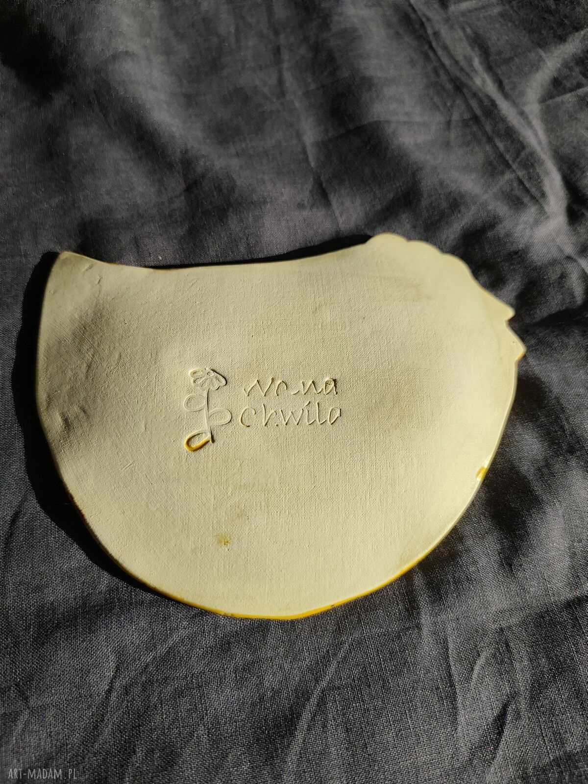 Talerz kurka ceramiczny na Wielkanoc - ozdoba stołu