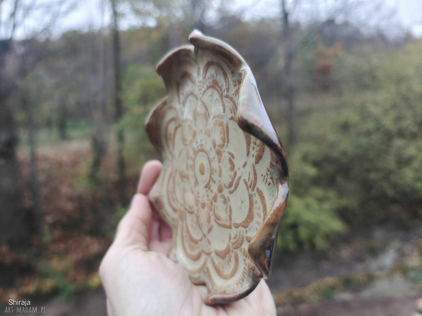 Talerzyk ceramiczny Mandala (c803) - ręcznie wypalany na tealight i biżuterię