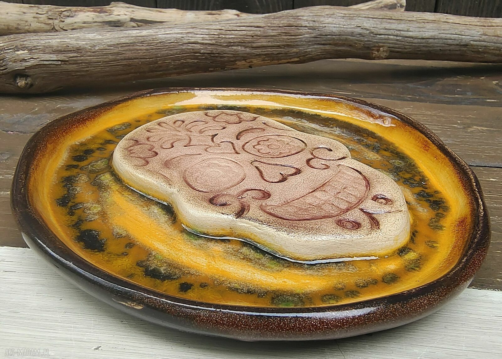 Ceramiczny talerzyk z czaszką C877 - na kadzidła, Palo Santo i biżuterię