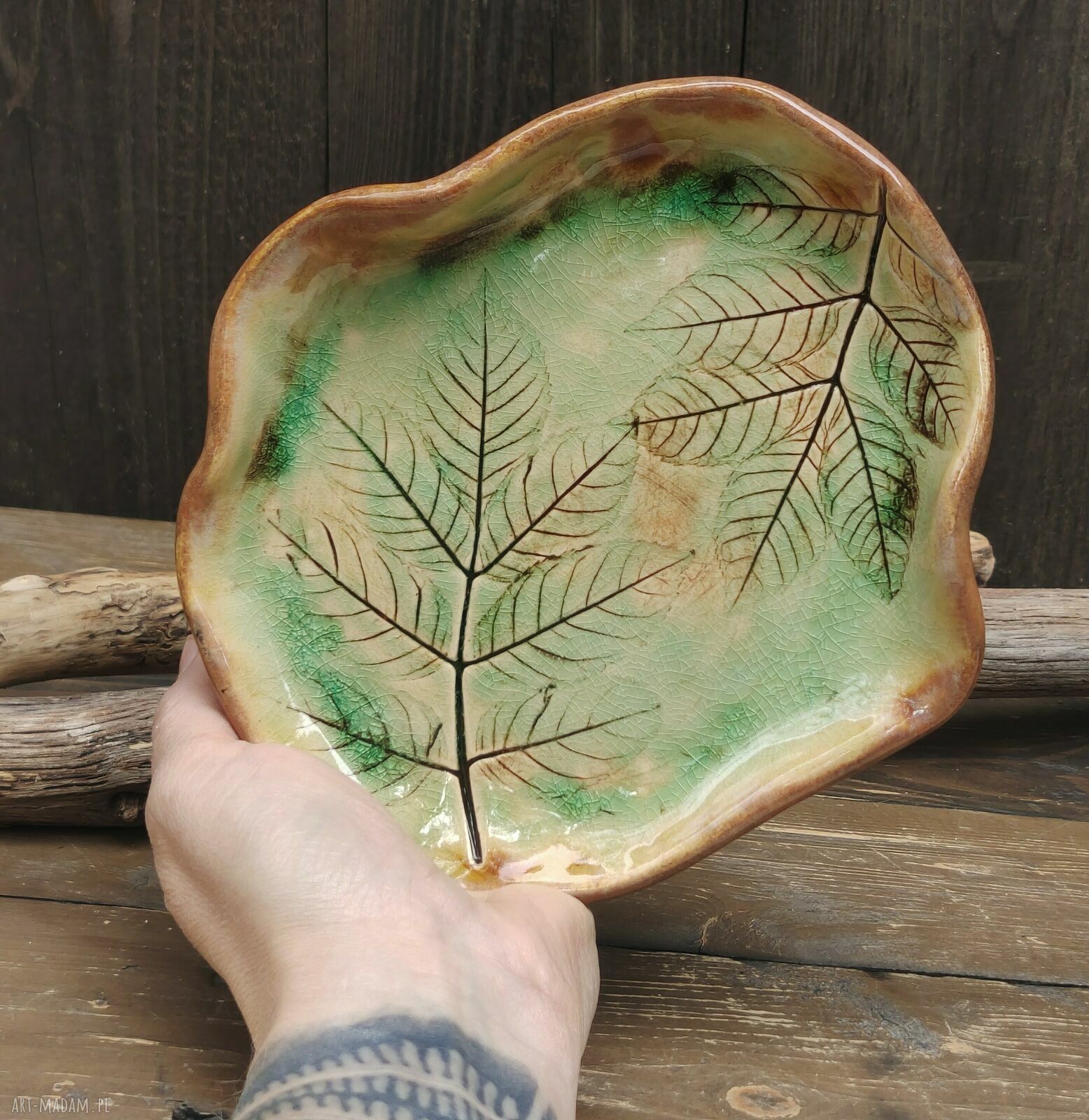 Talerzyk ceramiczny liście (c893)