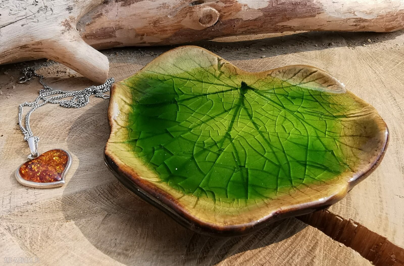 Talerzyk ceramiczny Liść C339 - podstawka na biżuterię