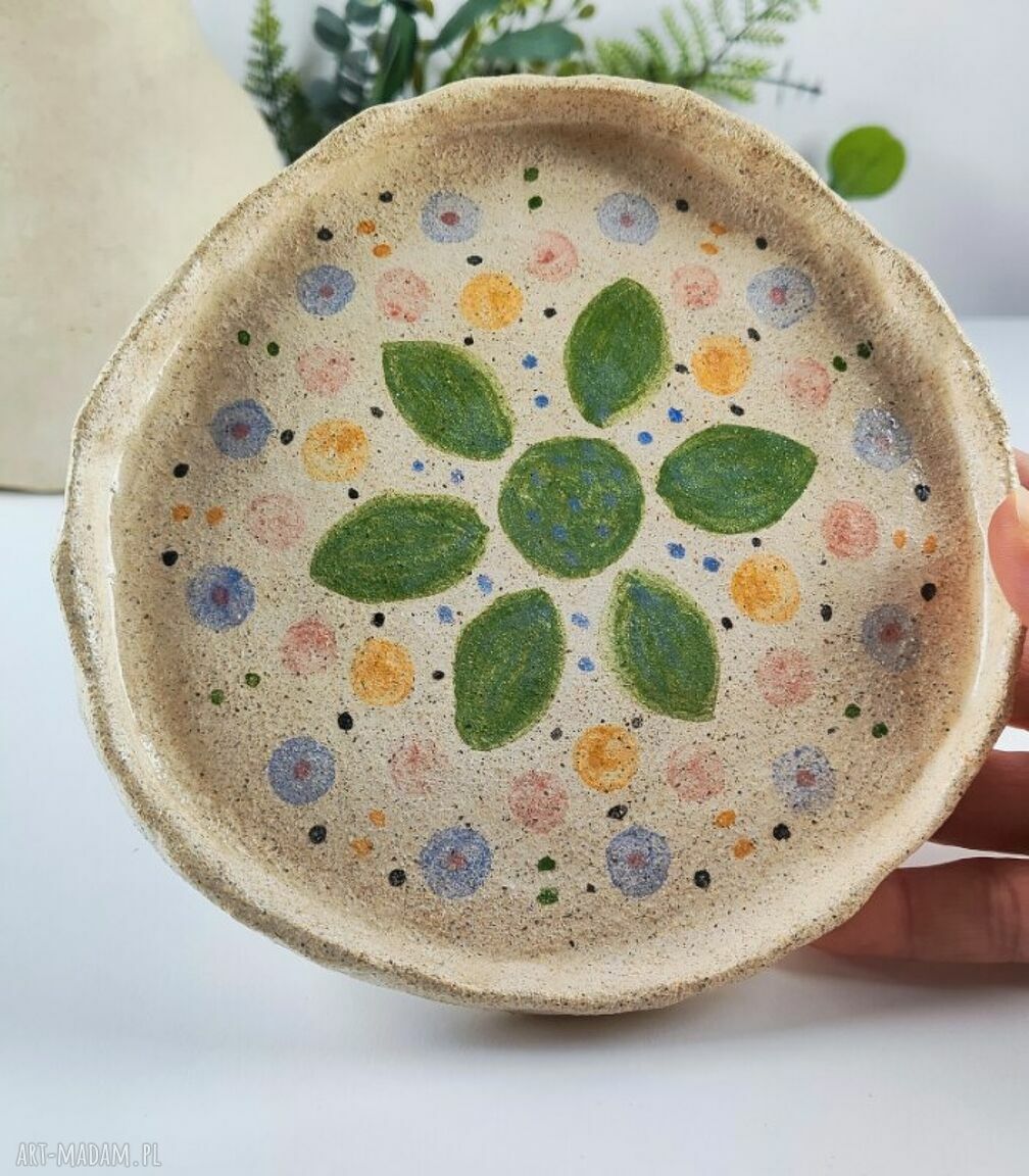 Kolorowy talerzyk ceramiczny 16 cm - ręcznie lepiona podstawka