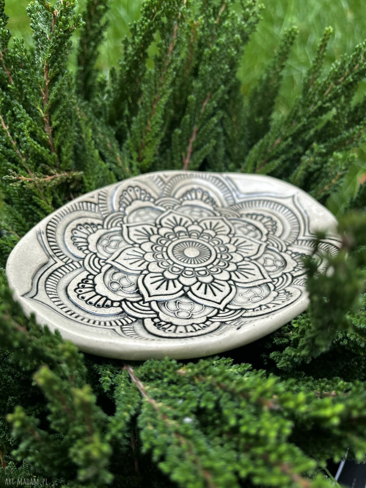 Ceramiczny talerzyk na biżuterię - mandala