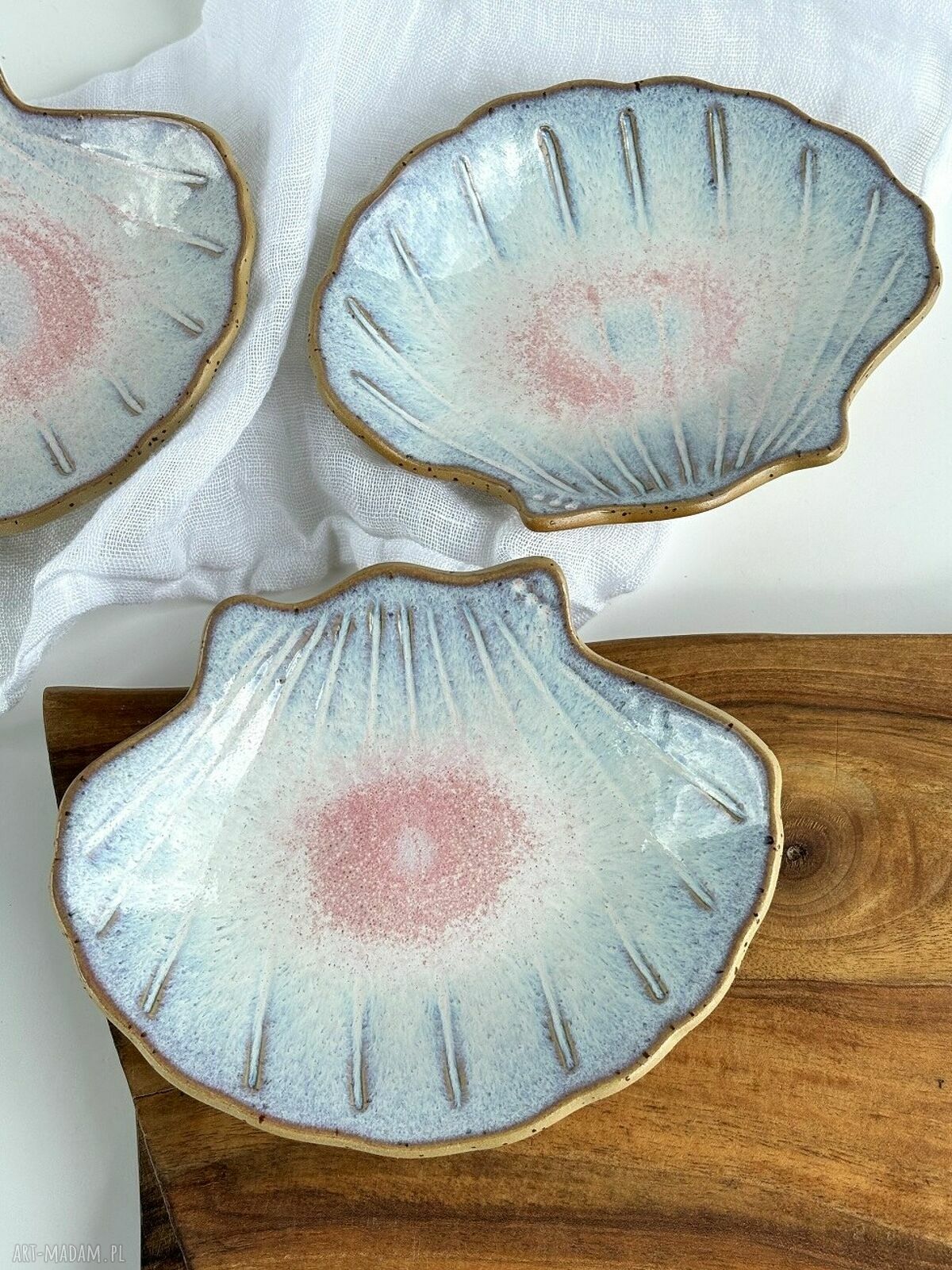 Ceramiczny talerzyk muszla na biżuterię i małe skarby