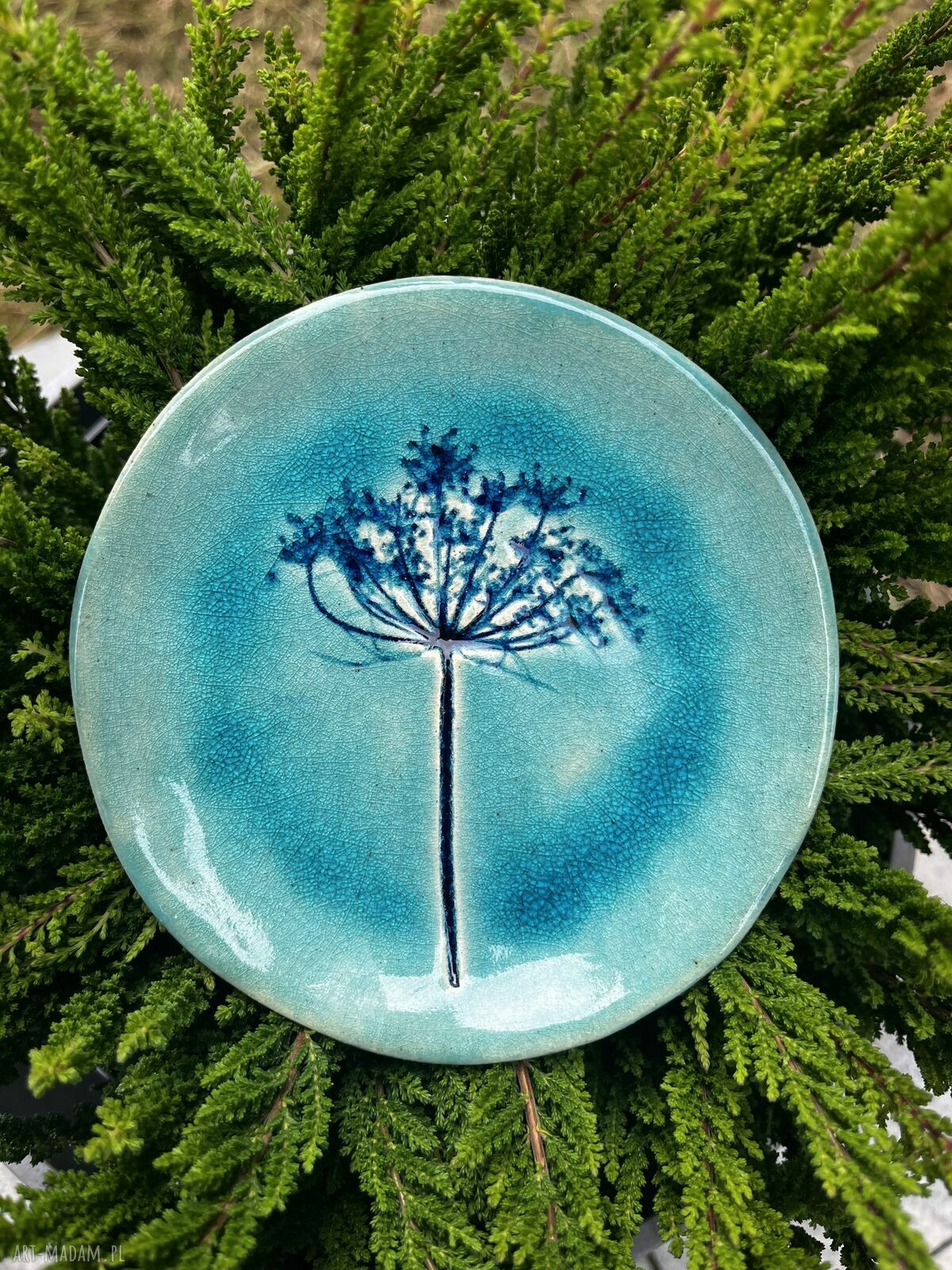 Ręcznie wykonany ceramiczny talerzyk z motywem baldachu
