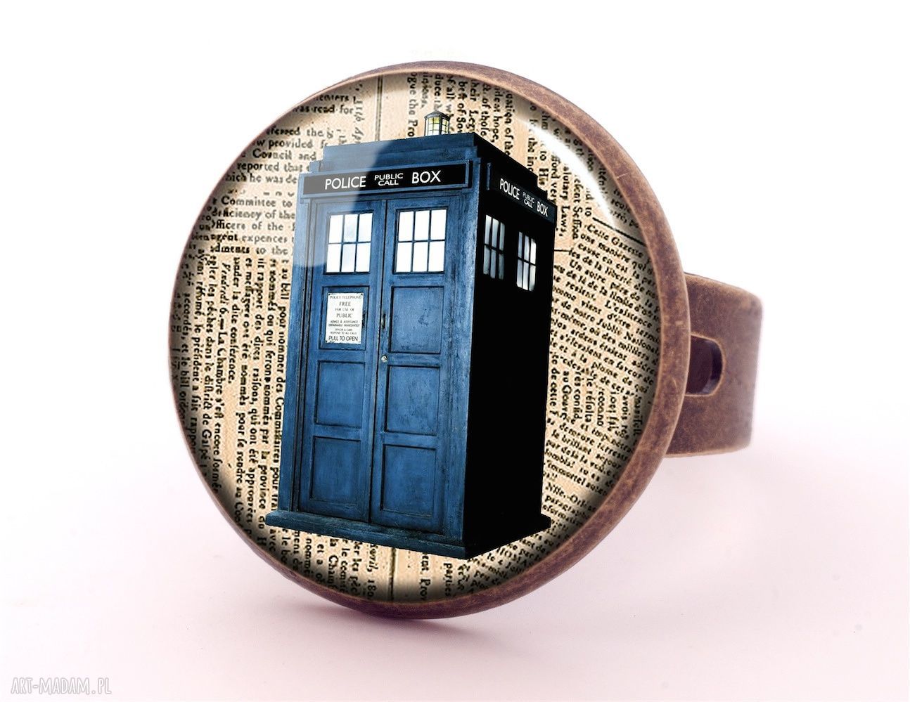 TARDIS medalion z łańcuszkiem Doctor Who prezent