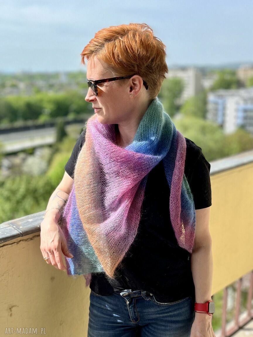 Tęczowa chusta z moheru z jedwabiem - ręcznie robiona na drutach